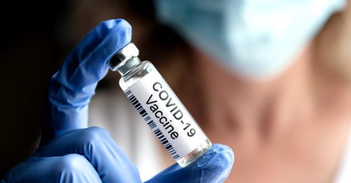 covid vaccine HIV feature 800x417 1