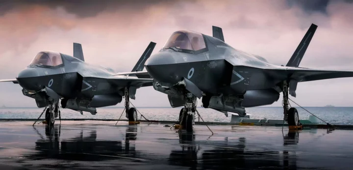 UK to purchase at least 74 F35 jets yFIkcws