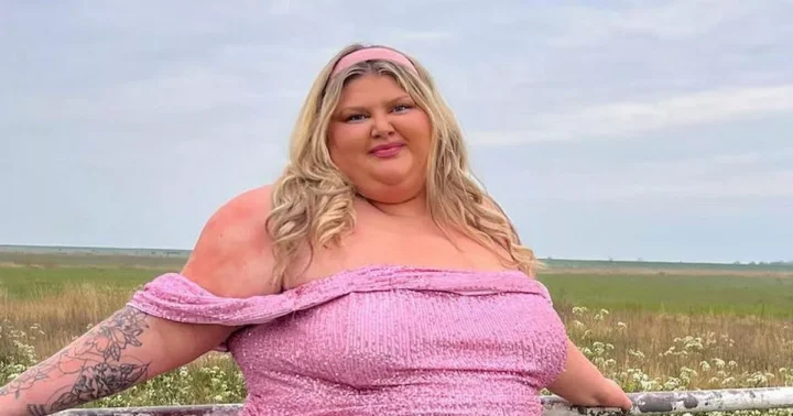 1 Proud size 26 influencer wows fans with racy Barbie girl transformation